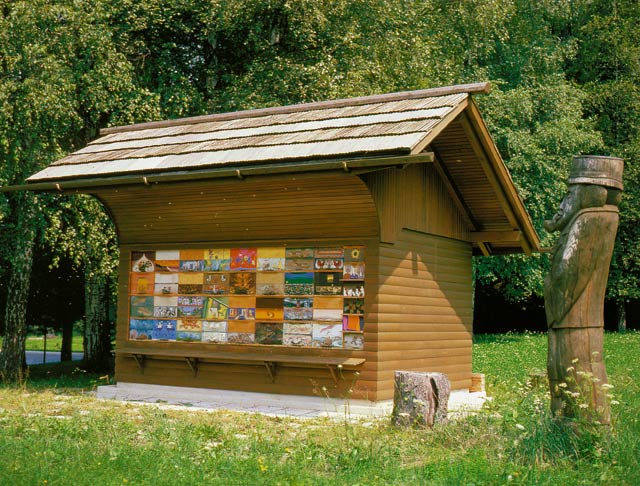 Titov-čebelnjak