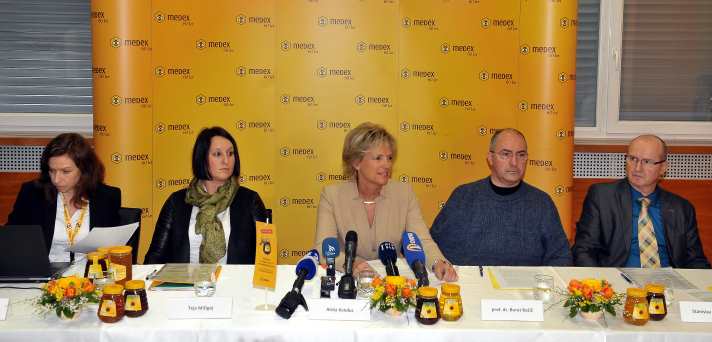 Srečanje z novinarji_Petra Kalan Lubajnšek_Teja Mižigoj_Aleša Kandus_Borut Božič_Stanislav Bradeško