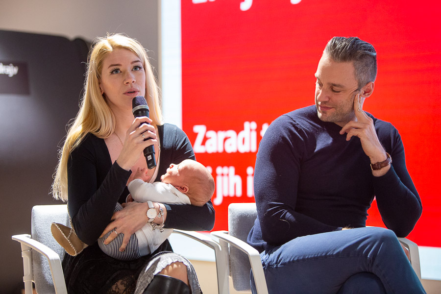 Lara Koren Nastran in Jaka Nastran ob izdaji Vodnika za bodoče starše