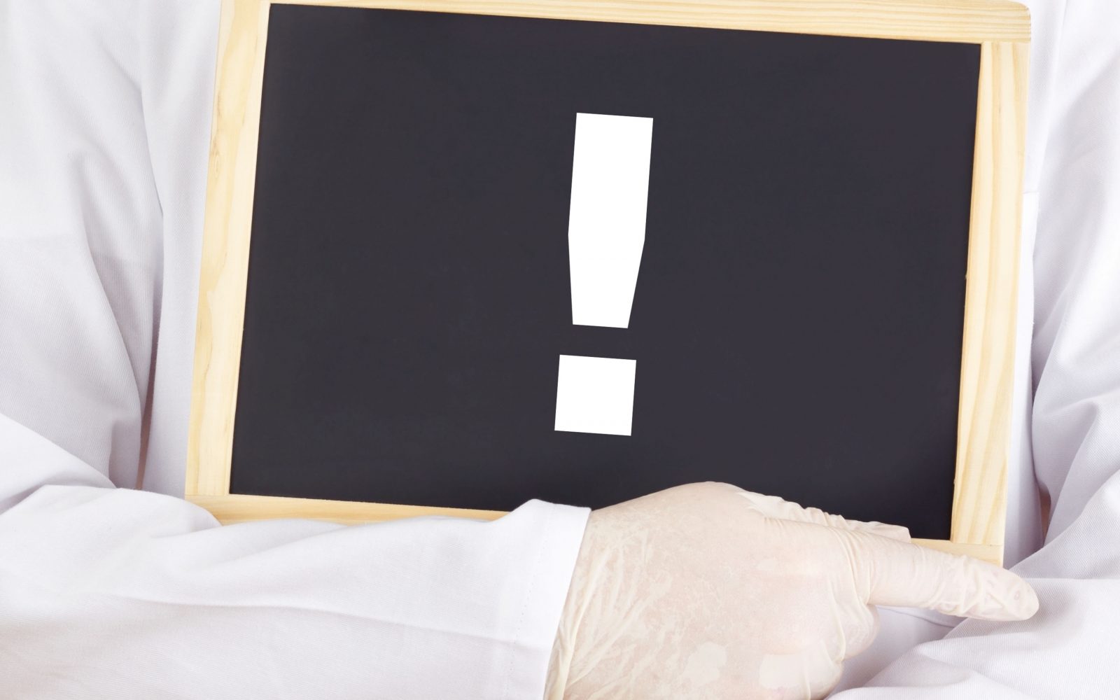 Na tabli narisan klicaj