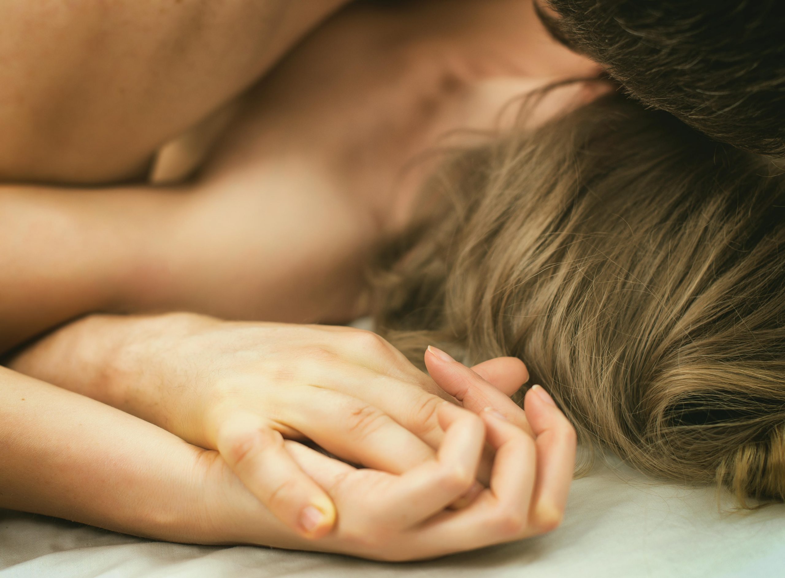 Moški in ženska med spolnostjo