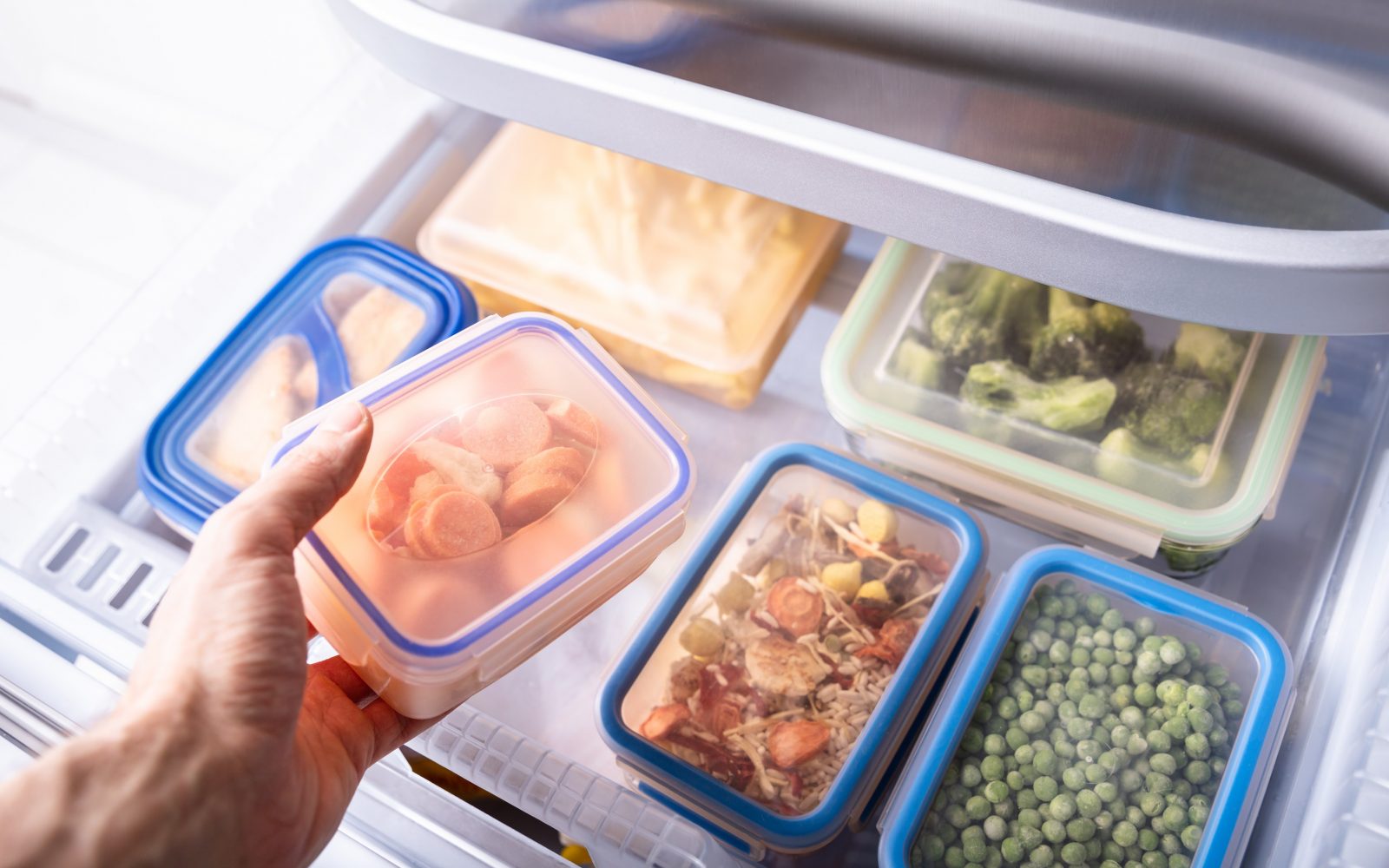 To so živila, ki jih ne smemo zamrzovati!