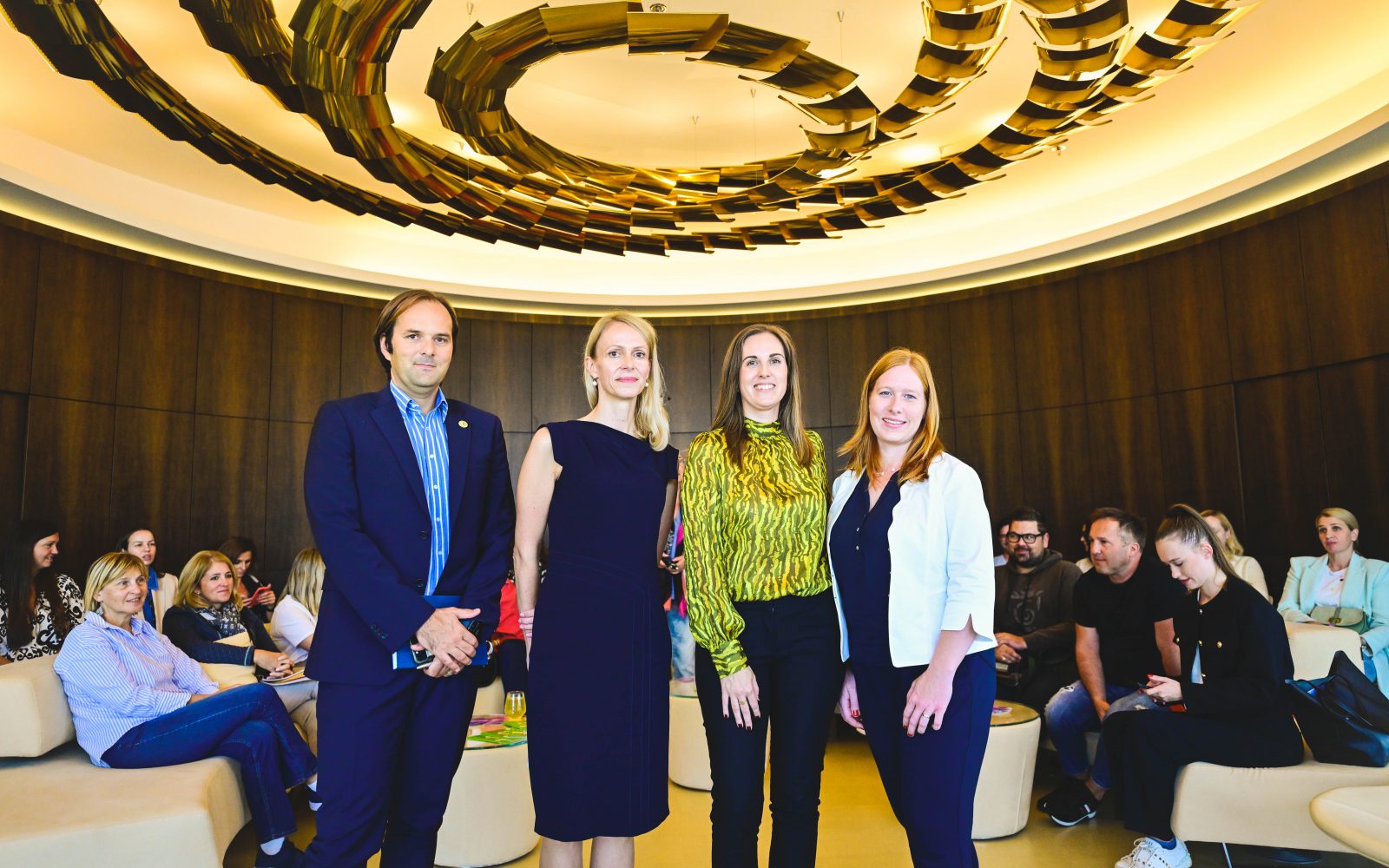 Krunoslav Pavlović_ Tadeja_Osvald_Katarina Petrovic; Tea Sket Strajnsak