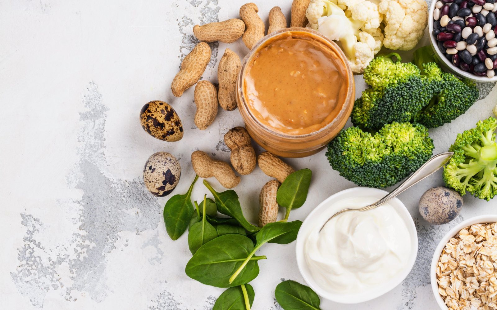 Beljakovine, arašidovo maslo, zdrava hrana.