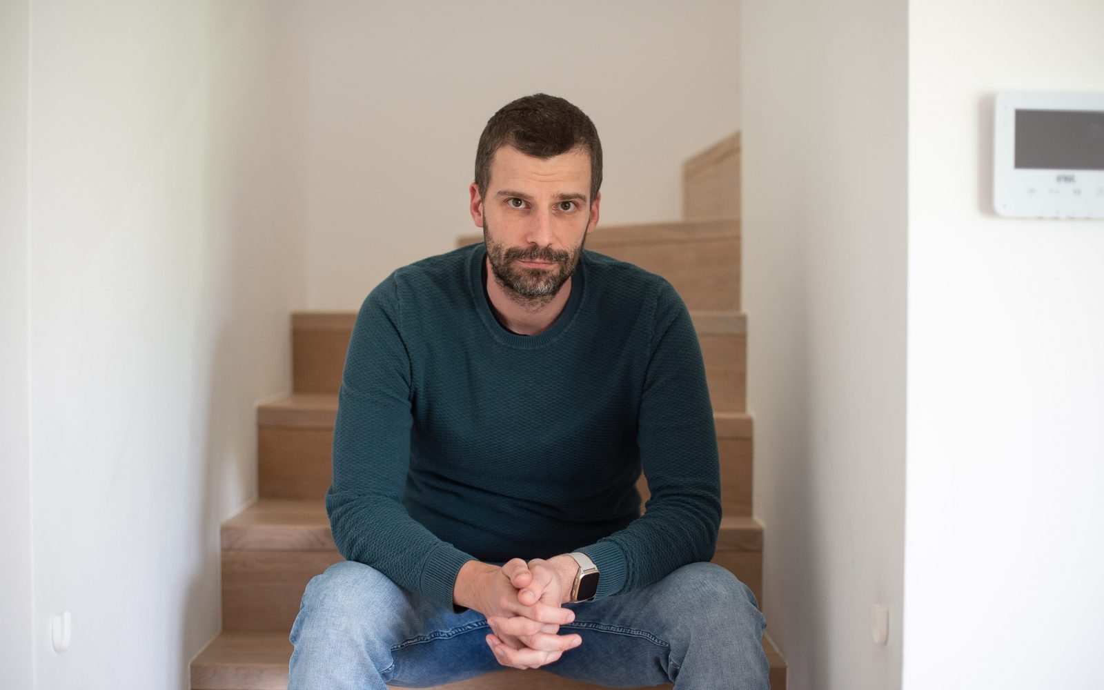 Za odhod ni kriva plača: Zdravnik pojasnjuje resnične razloge za odpoved