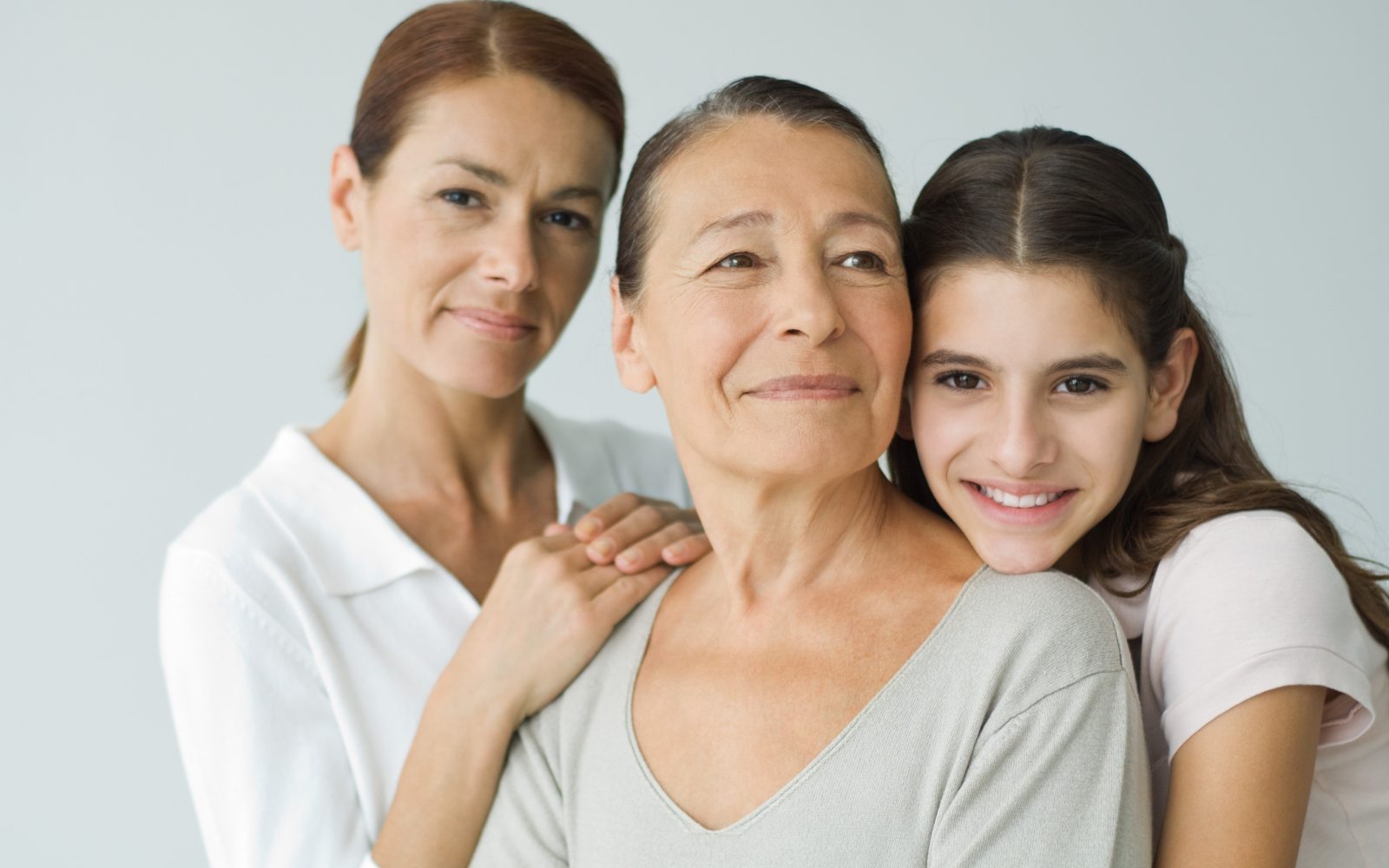 tri generacije žensk