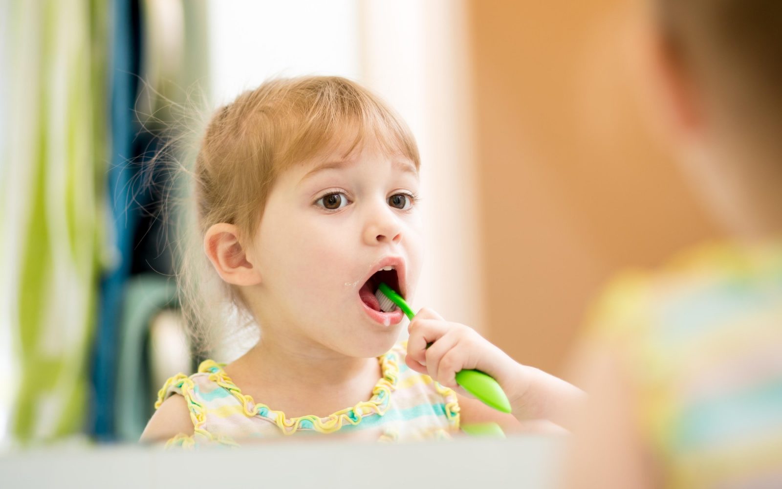 Mislite, da si jih ščetkajo pravilno? Morda vas bo presenetilo!