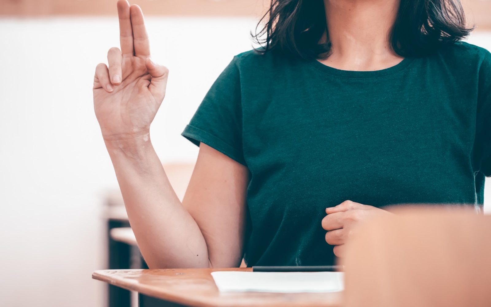 Študentka je s pomočjo homeopatskih zdravil premagala strah pred izpitom in se javila za preskus znanja.