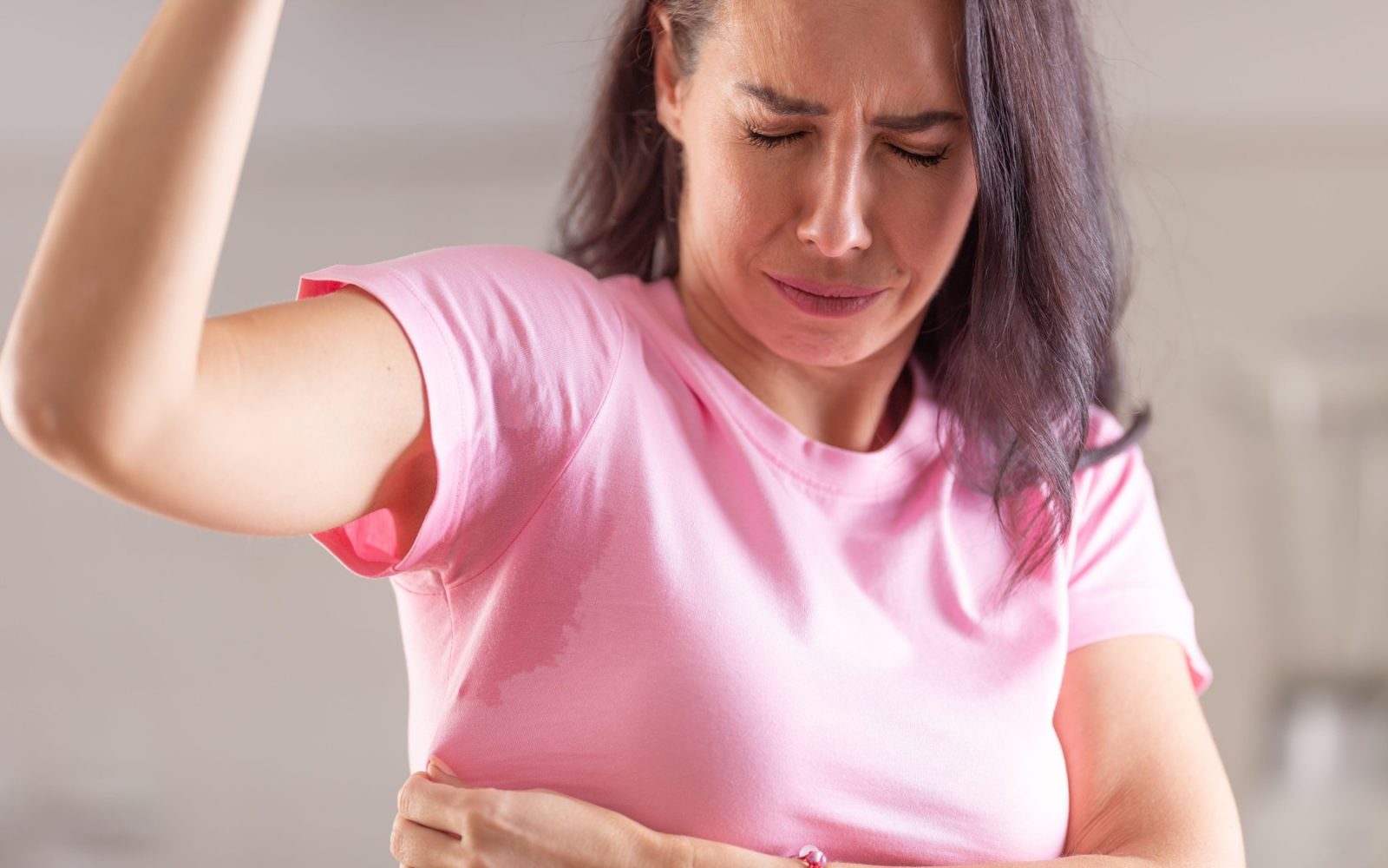 Spremenjen telesni vonj lahko opozarja na zdravstvene težave.