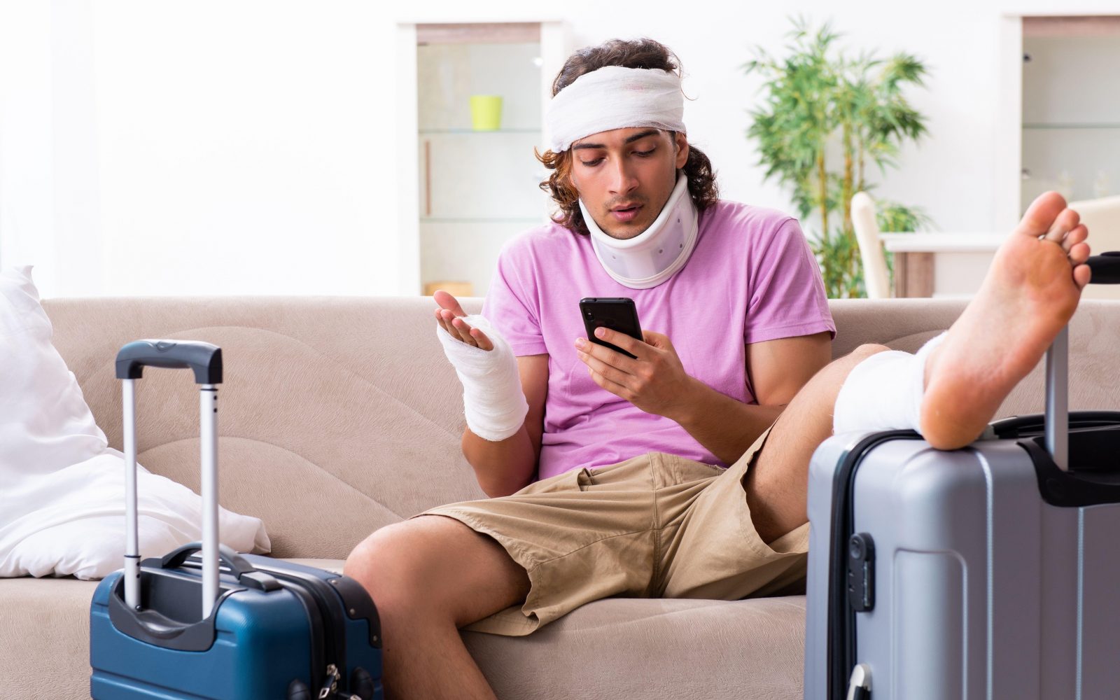 zavarovanje, poškodba, dopust