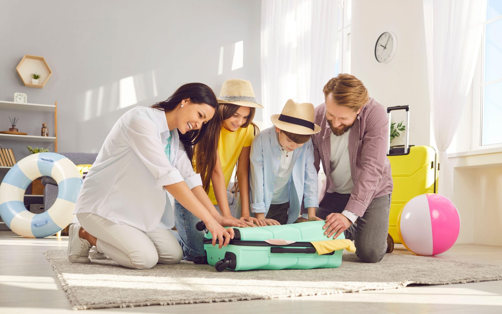 5 razlogov, zakaj pred dopustom skleniti zavarovanje za tujino