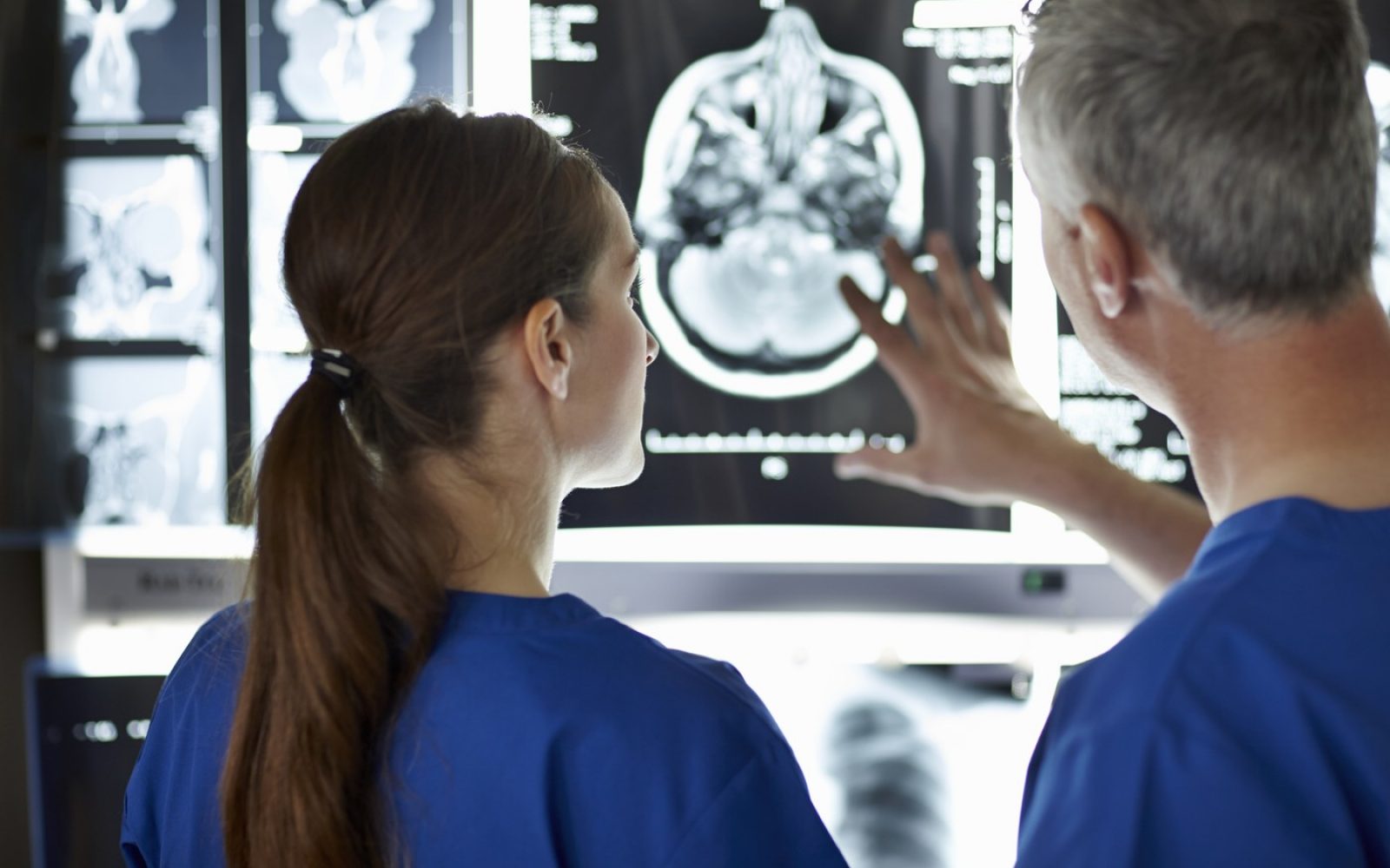 Znanstveniki preučujejo možganske posnetke kot del razvoja možgansko-računalniškega vmesnika (BCI), ki lahko zazna in prevede misli v besedilo.