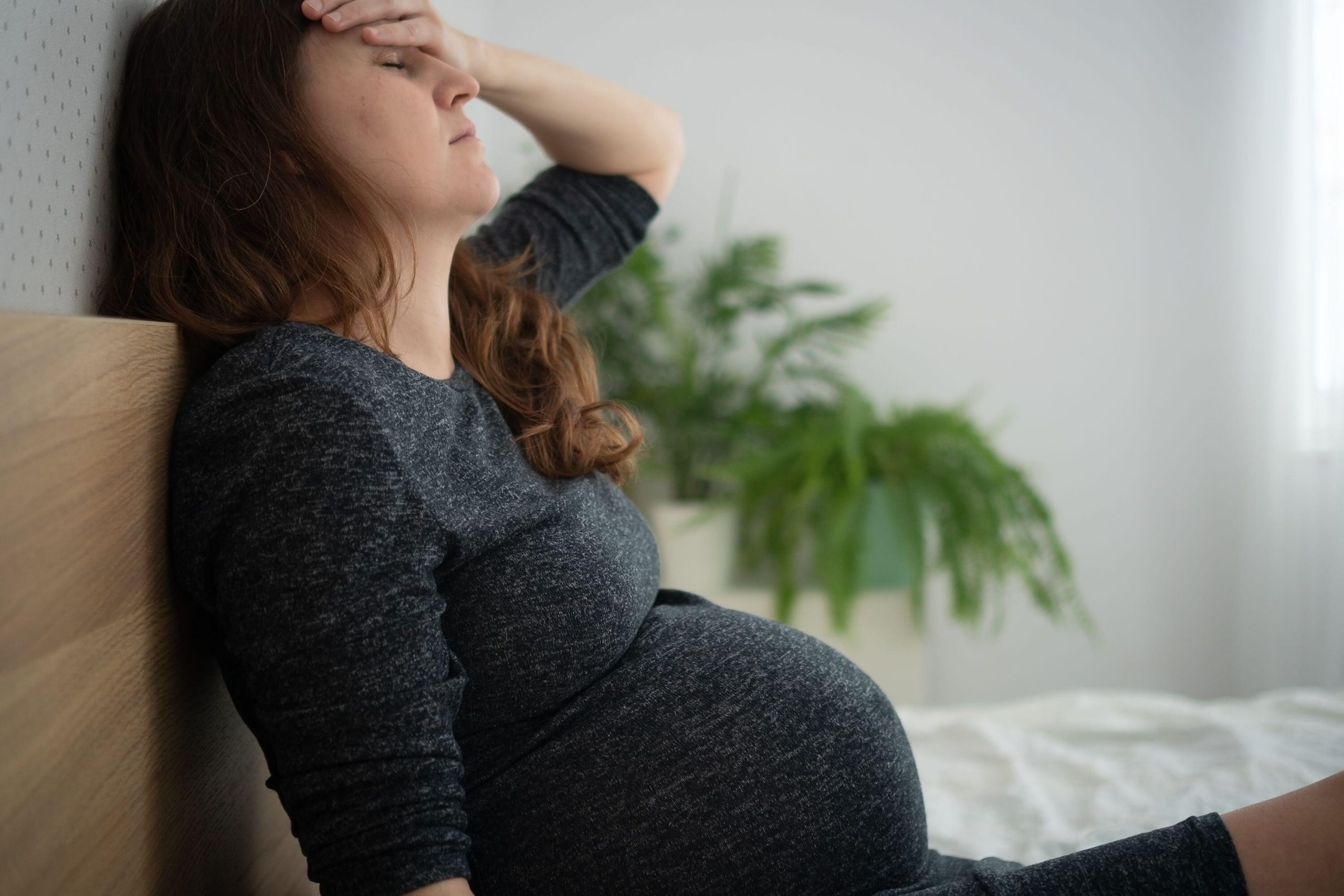 Noseča ženska se slabo počuti, je bolna, prihaja čas nalezljivih bolezni, treba se je zaščititi