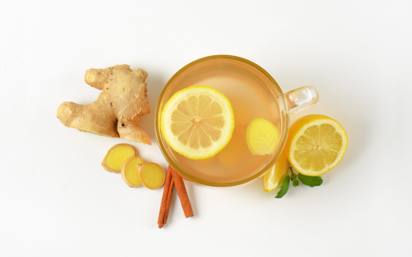Ingverjev čaj z limono za razdražen želodec