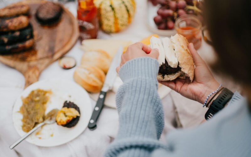 Ste pogosto lačni? Odgovor se morda skriva na vašem krožniku