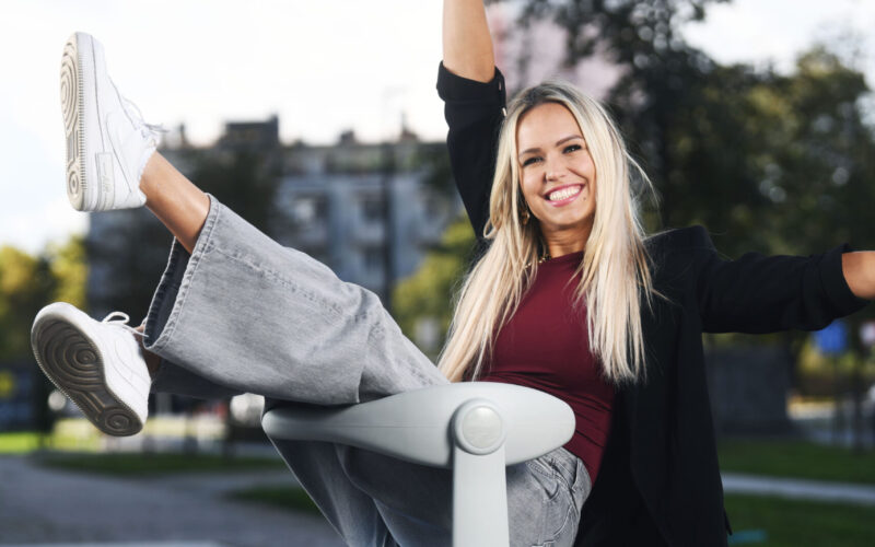 Od paničnih napadov do Miss Universe: Hana Klaut iskreno o padcih in vzponih