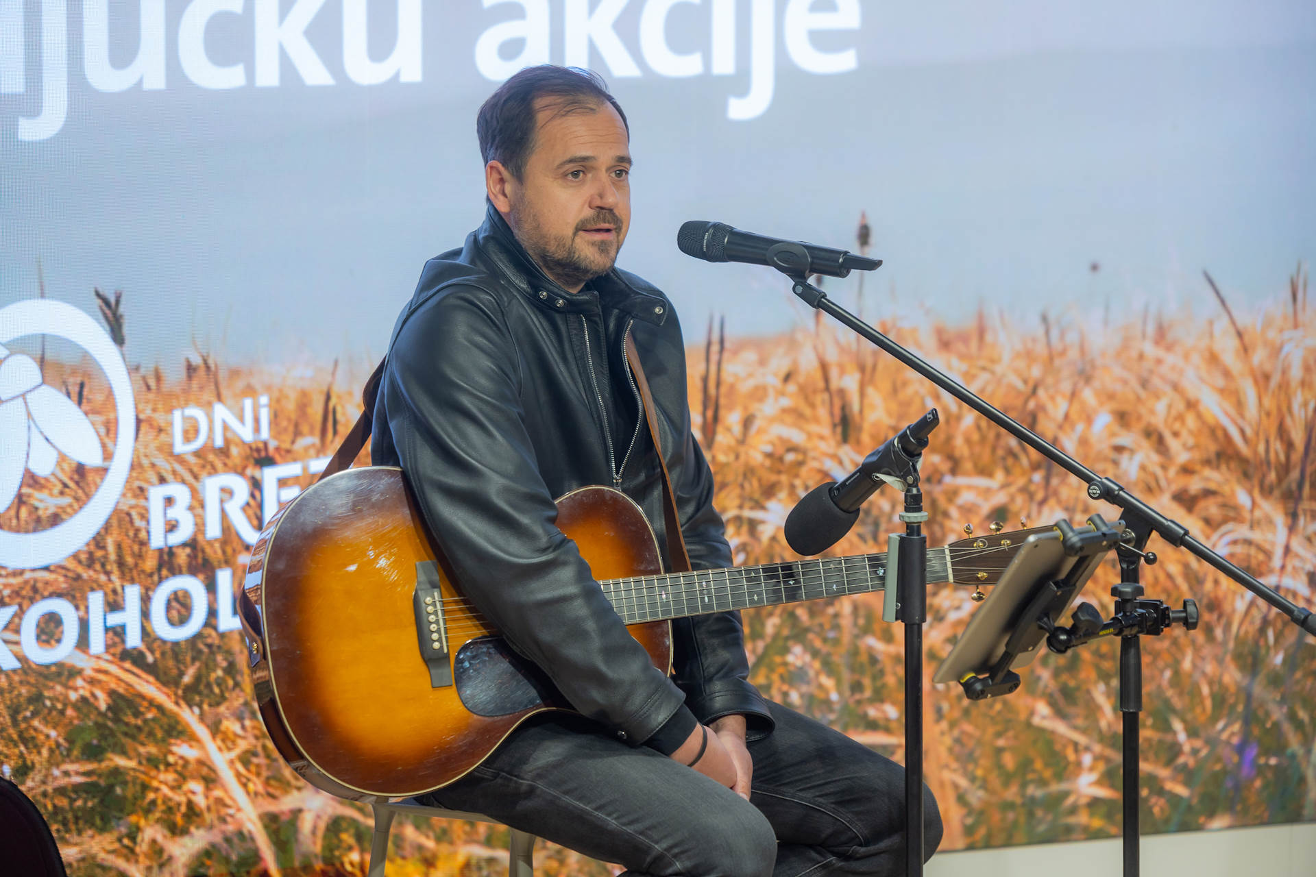 Portret Andraž Hribar