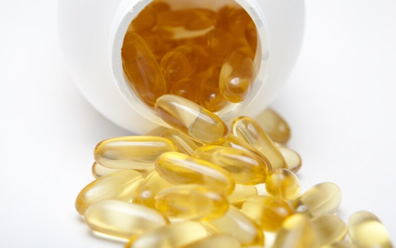 Ali ribje olje vsebuje živo srebro? Farmacevt pojasnjuje