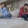 zaskrbljen bralec pred partnerko se sprašuje ali se je med erotično masažo okužil s sifilisom