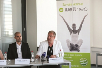 AA1C8536-C598-11E1-9F87-281566B94067