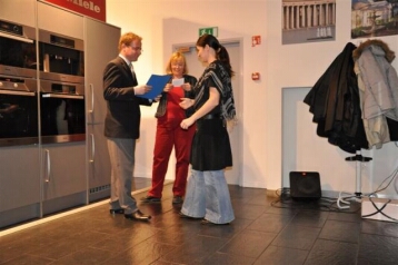 FD1C5B8E-4F1F-11E1-91F5-E45F66B94067